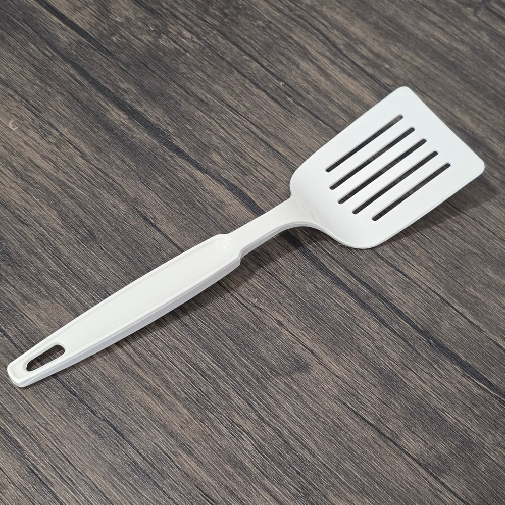 Vintage Ekco White Plastic Slotted Spatula Turner Made in USA Dishwasher Safe
